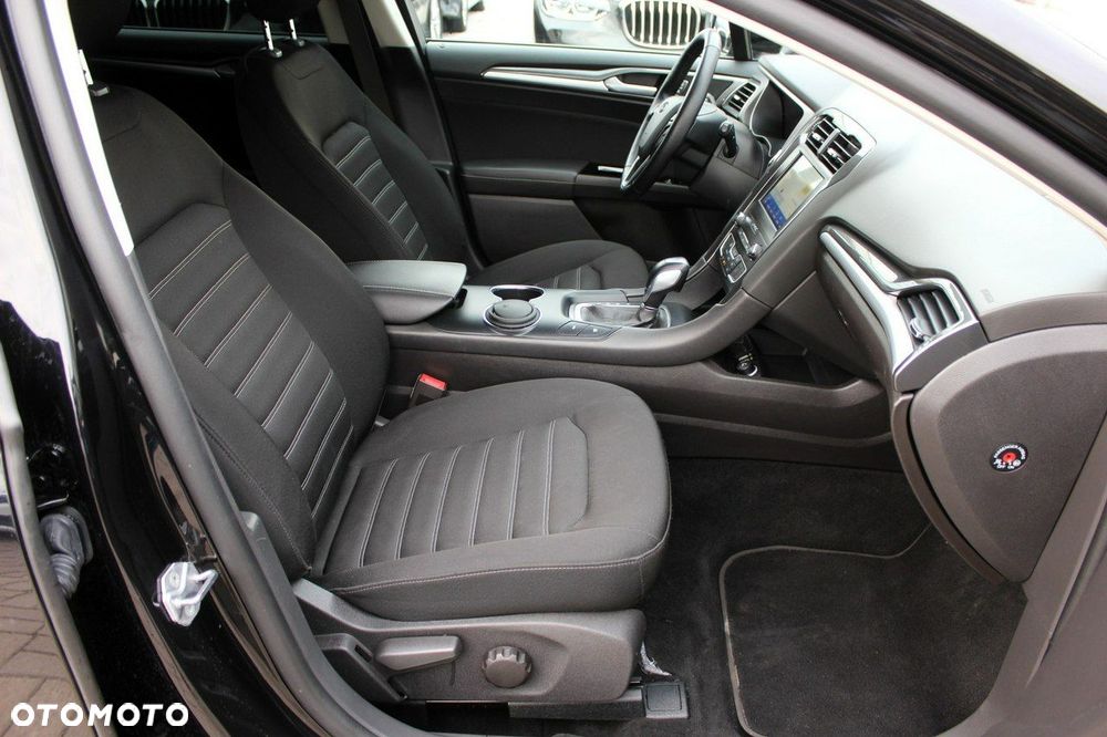 Ford Mondeo SW 2.0 Hybrid Trend - 9