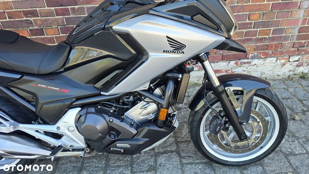 Honda NC - 18