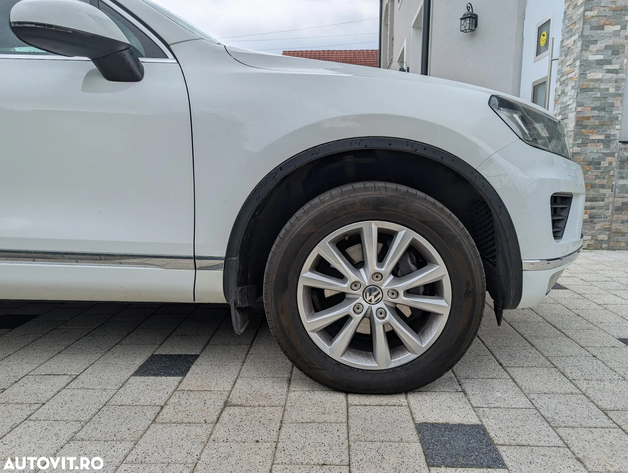 Volkswagen Touareg 3.0 V6 TDI Blue Motion DPF Automatik - 26