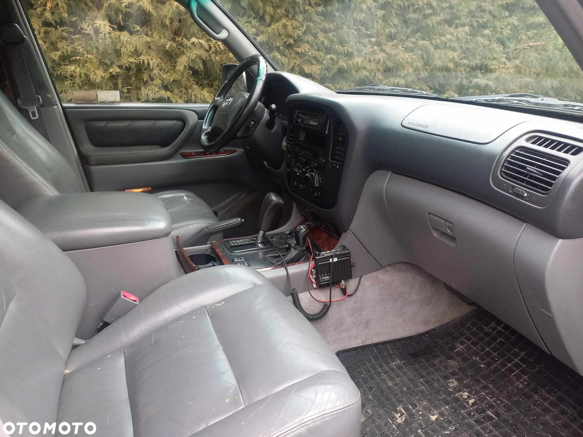 Toyota Land Cruiser 4.7 V8 - 17
