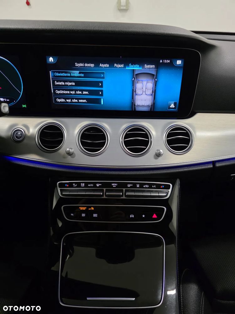 Mercedes-Benz Klasa E - 19