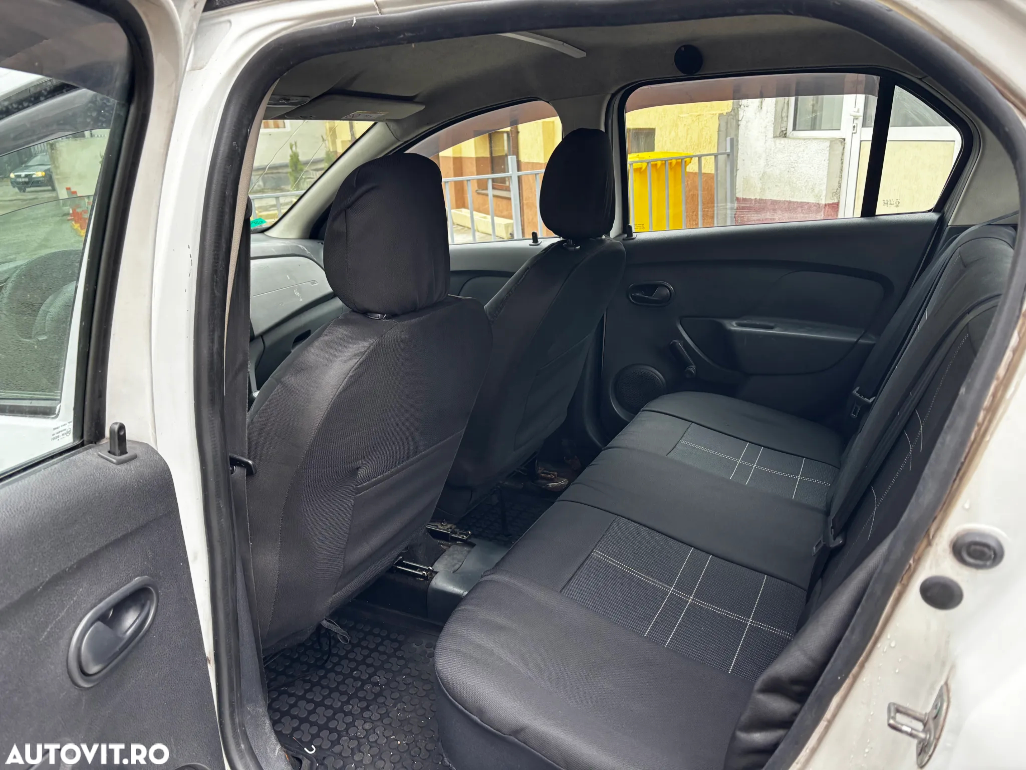 Dacia Logan - 5