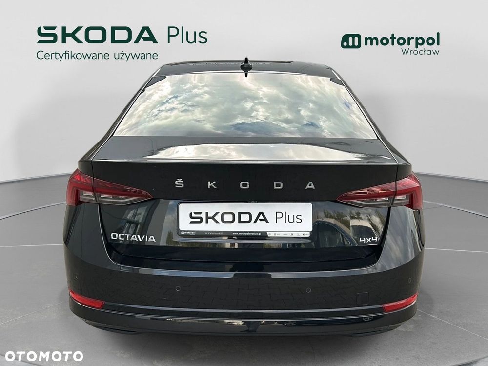 Skoda Octavia 2.0 TSI 4x4 Style DSG - 13