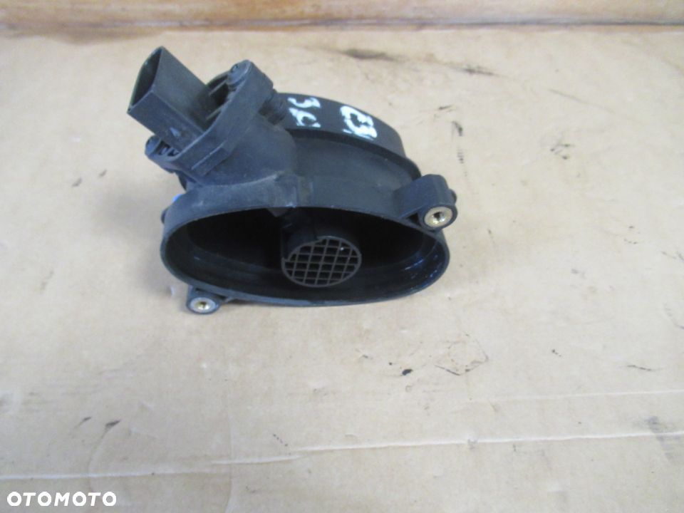 PRZEPŁYWOMIERZ BMW 5 E39 E46 X5 3.0D 0928400468 - 2