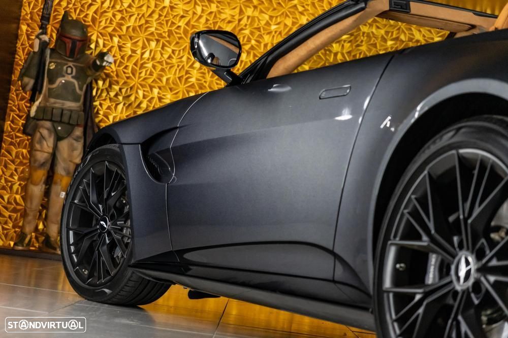 Aston Martin Vantage Roadster V8 - 28