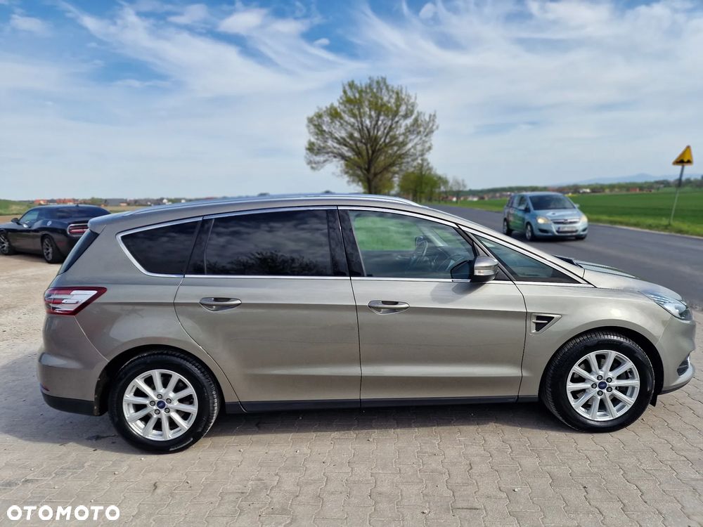 Ford S-Max 2.0 TDCi Titanium PowerShift - 8