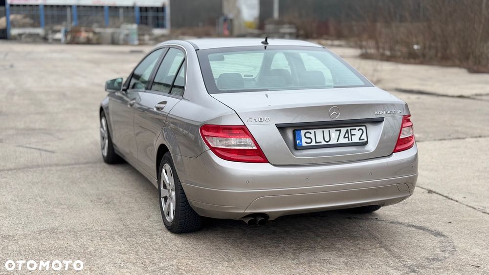 Mercedes-Benz Klasa C - 22