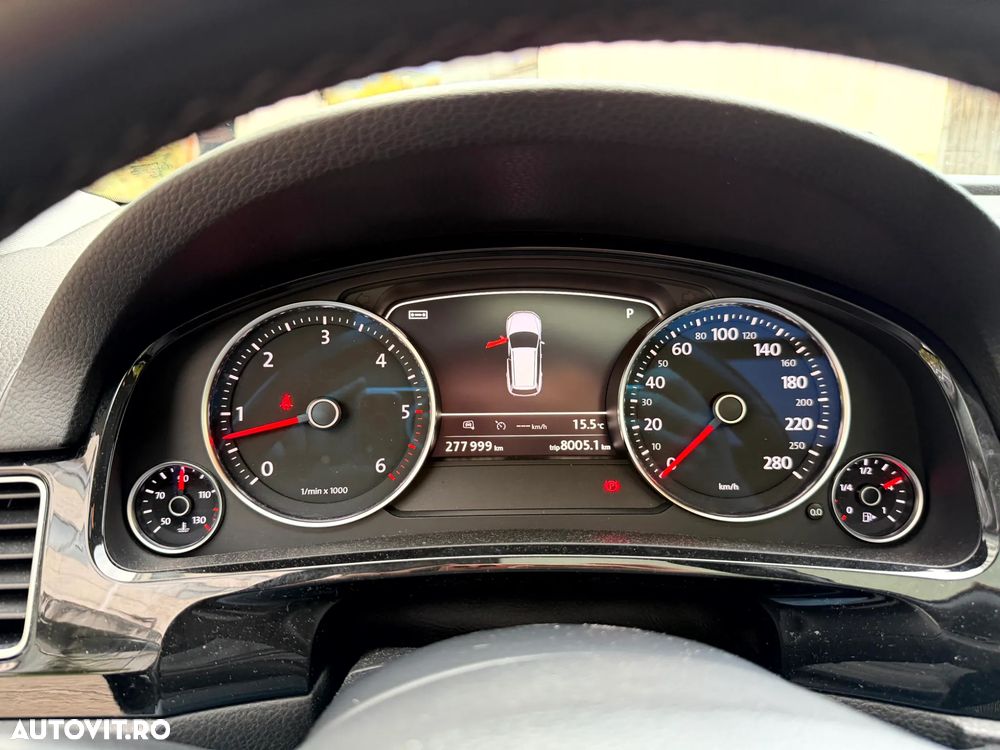 Volkswagen Touareg - 26