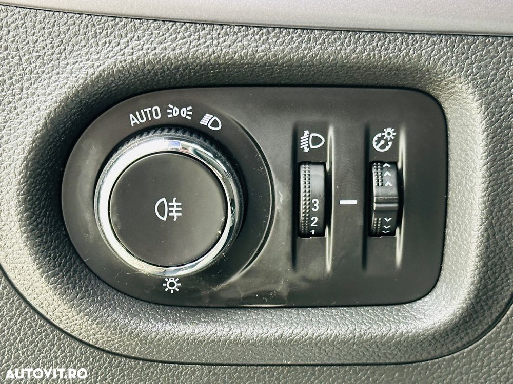 Opel Astra - 19