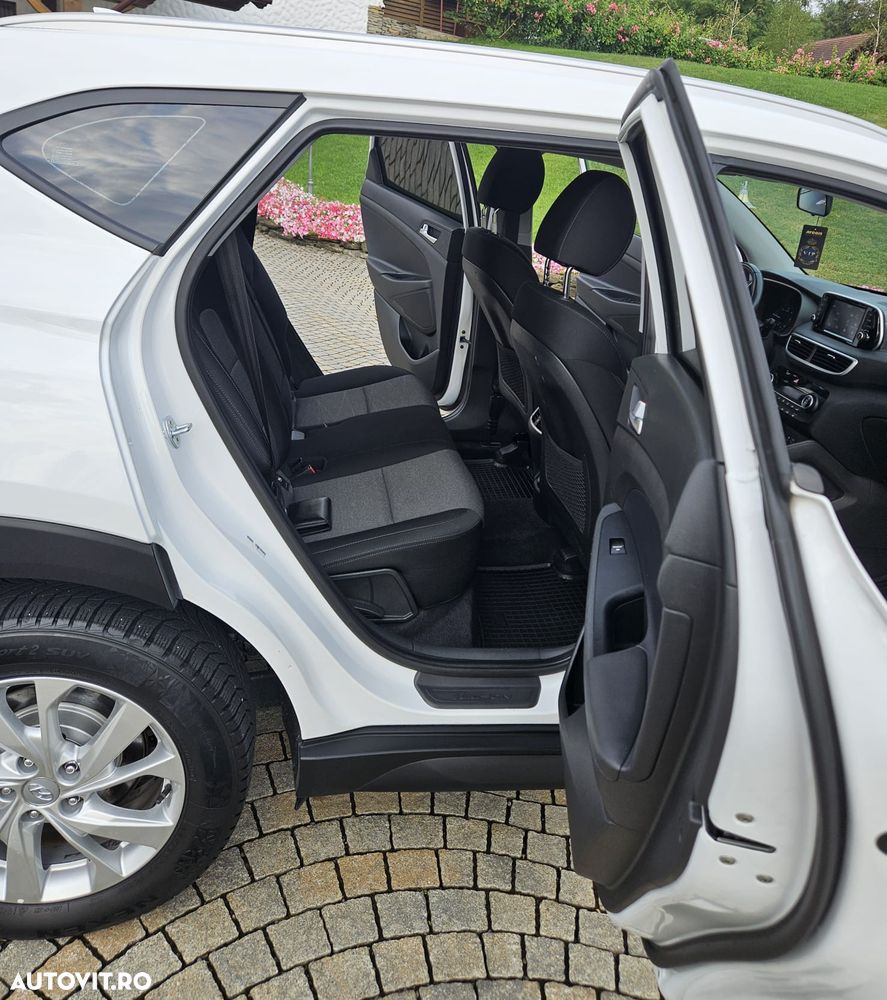 Hyundai Tucson 1.6 CRDi 4WD 7DCT Style - 11