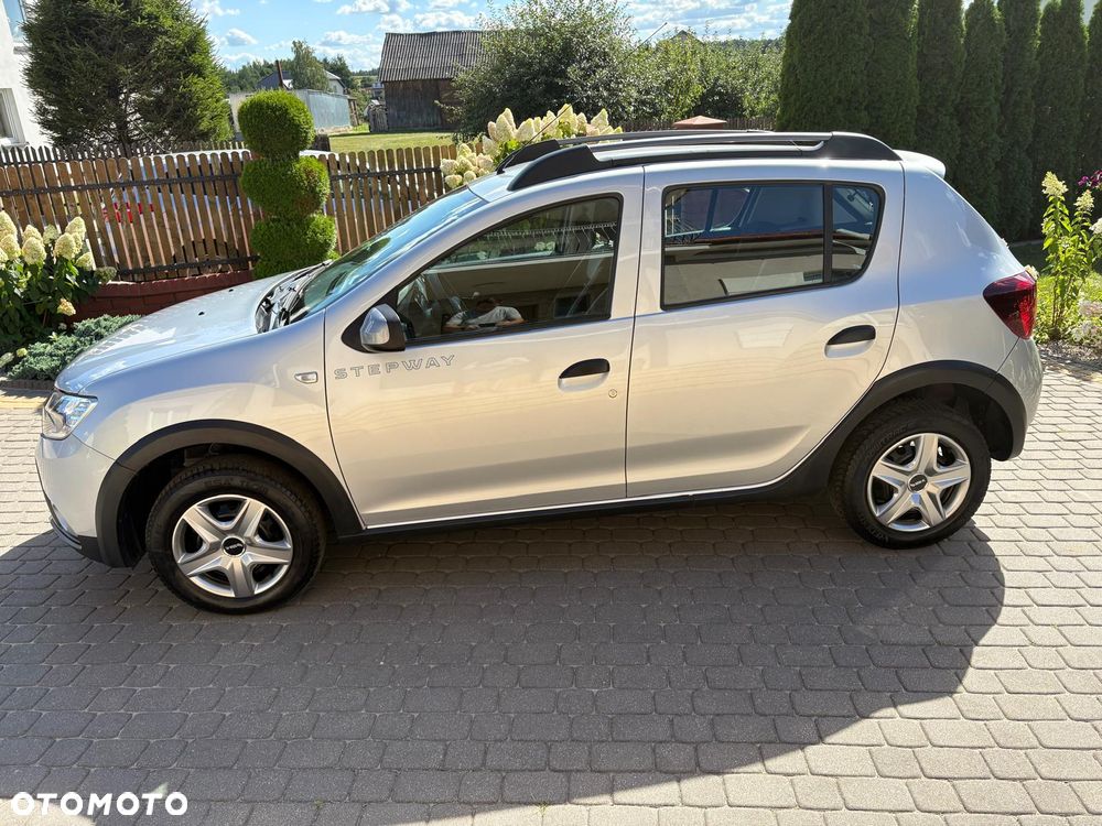 Dacia Sandero TCe 90 (S&S) Comfort - 6