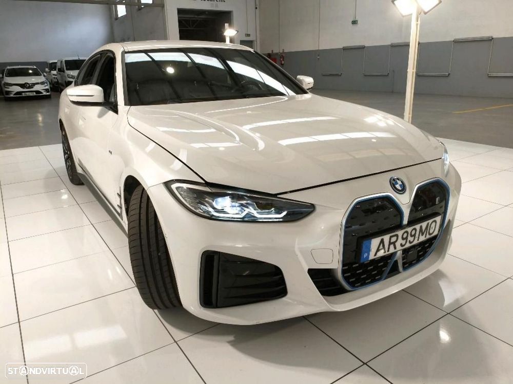 BMW i4 eDrive40 Pack Desportivo M - 21