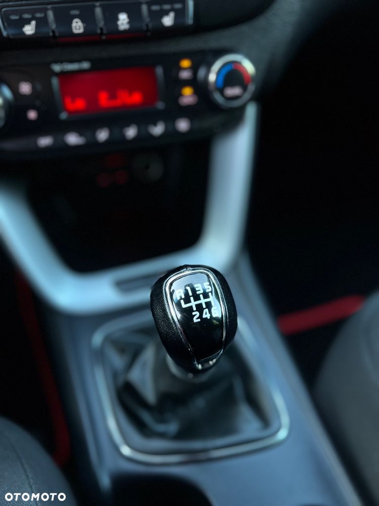 Kia Ceed 1.6 GDI Platinum Edition - 32
