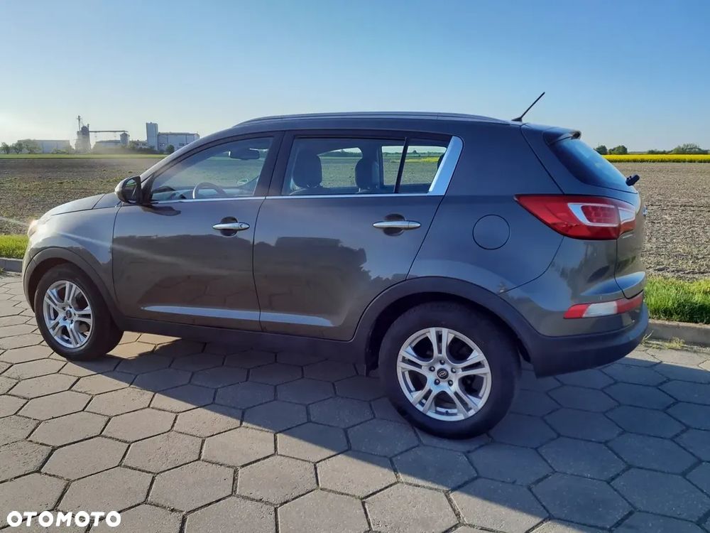 Kia Sportage 1.7 CRDI XL 2WD - 9