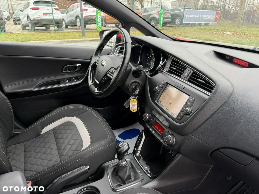 Kia Ceed 1.0 T-GDI GT-Line - 38