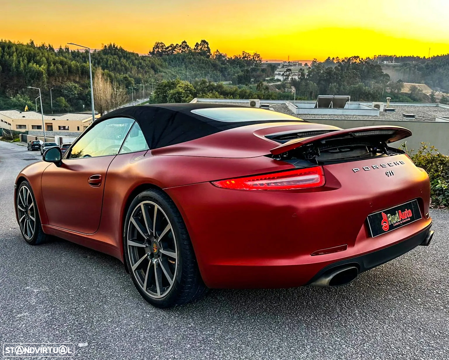 Porsche 911 (991) Carrera 4 Cabriolet PDK Black Edition - 7