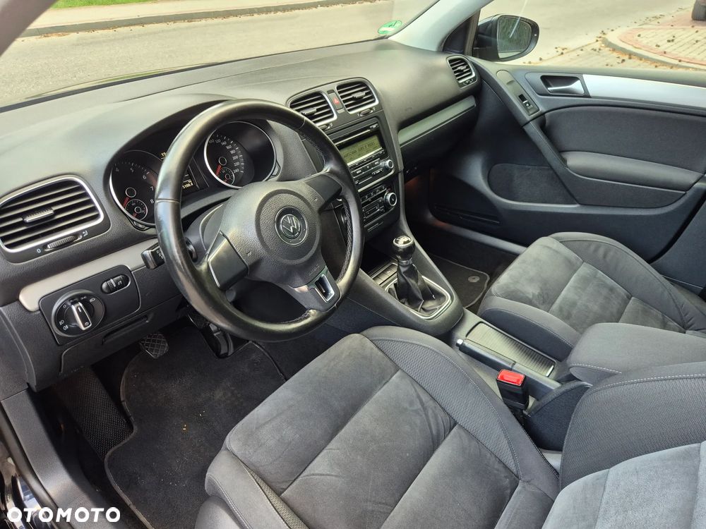 Volkswagen Golf 1.4 TSI Highline - 9