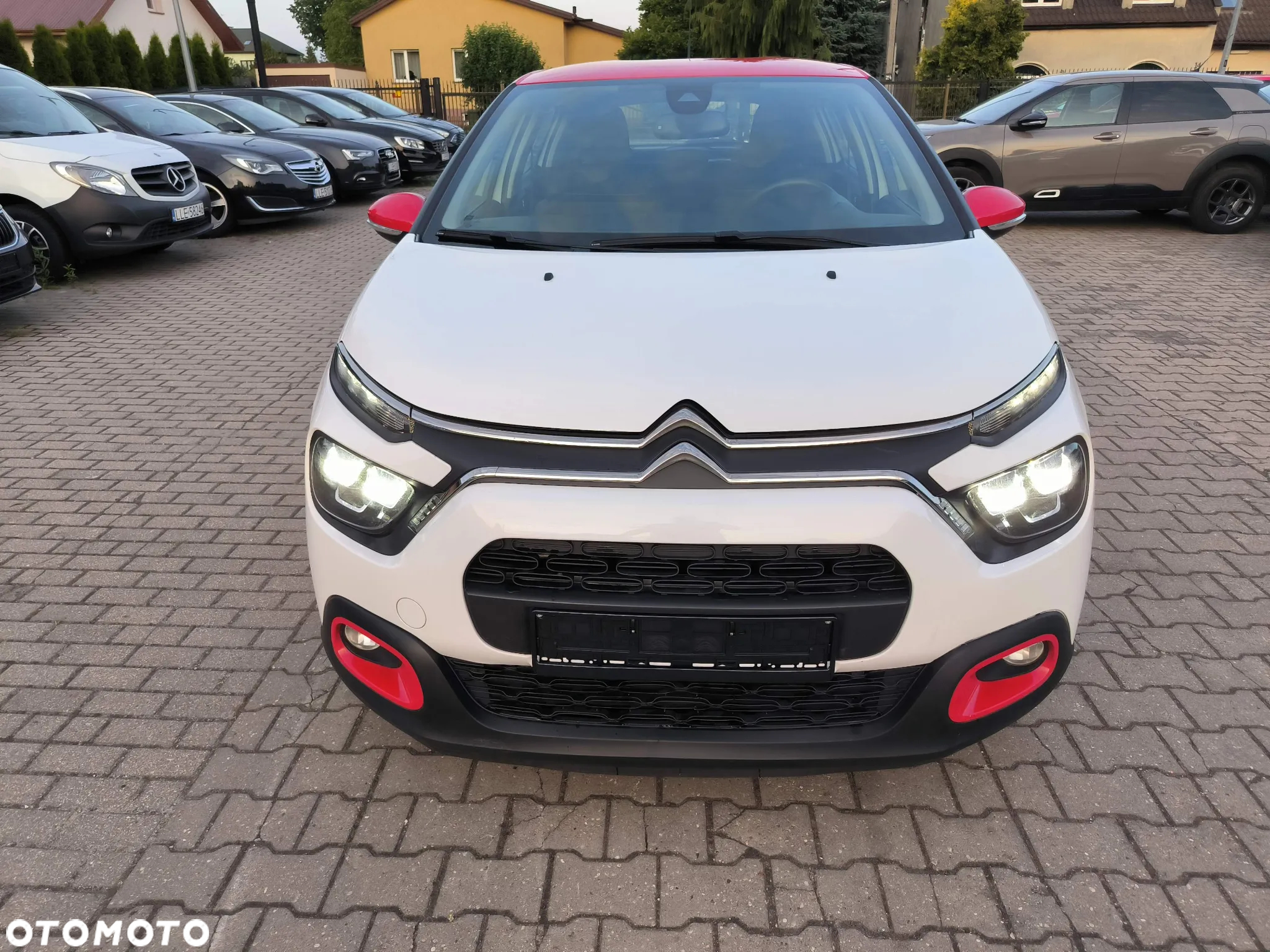 Citroën C3 1.2 PureTech Shine - 12
