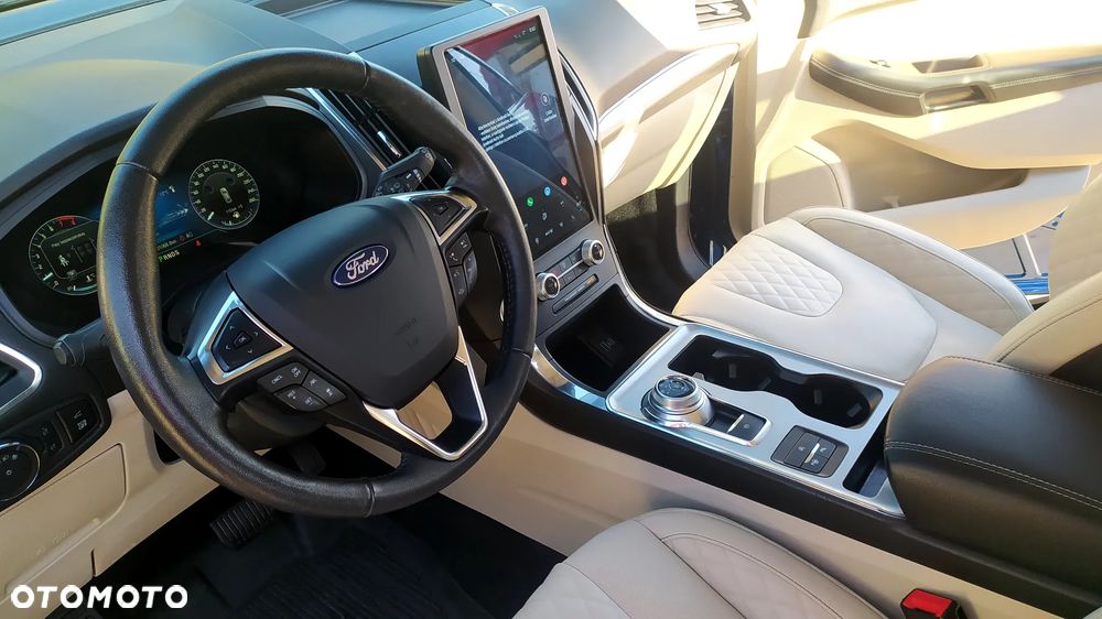 Ford Edge - 21