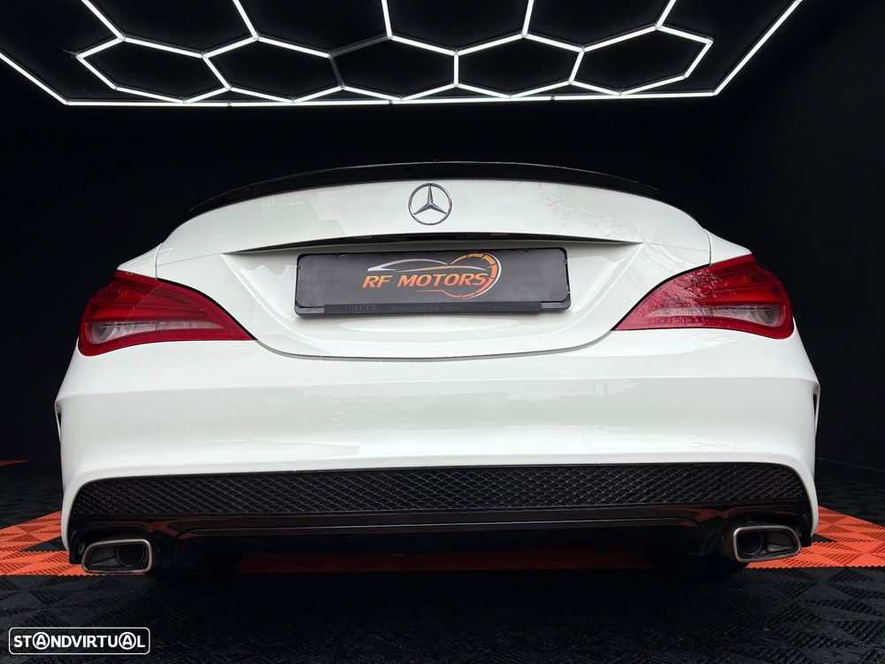Mercedes-Benz CLA 220 CDI 7G-DCT AMG Line - 28
