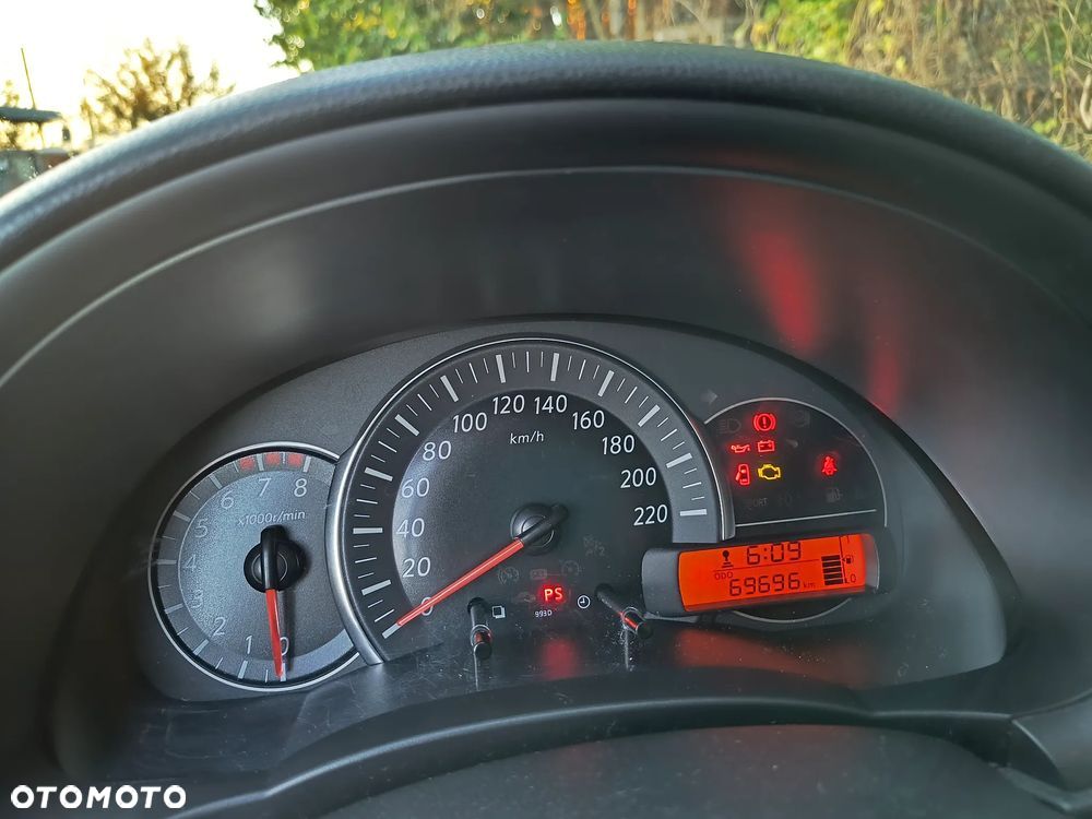 Nissan Micra 1.2 Visia AC/CD - 15