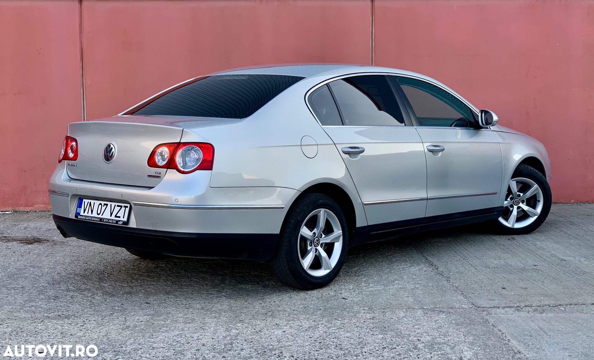 Volkswagen Passat 1.6TDI BlueMotion Tehnology Comfortline - 6
