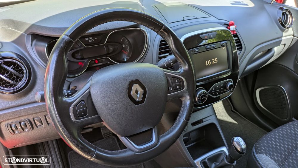 Renault Captur 0.9 TCE Exclusive - 17