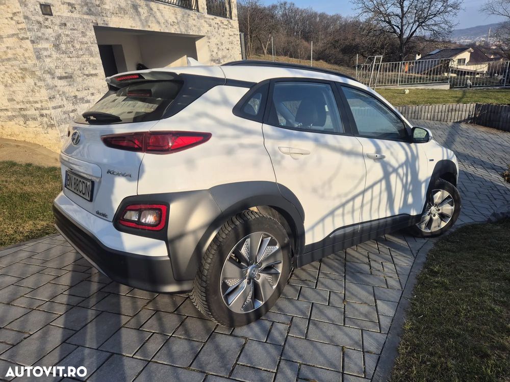 Hyundai KONA e-Kong - 10