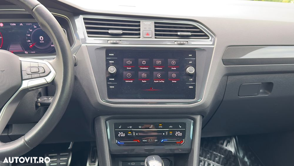Volkswagen Tiguan 2.0 TDI SCR 4MOTION DSG Elegance - 36