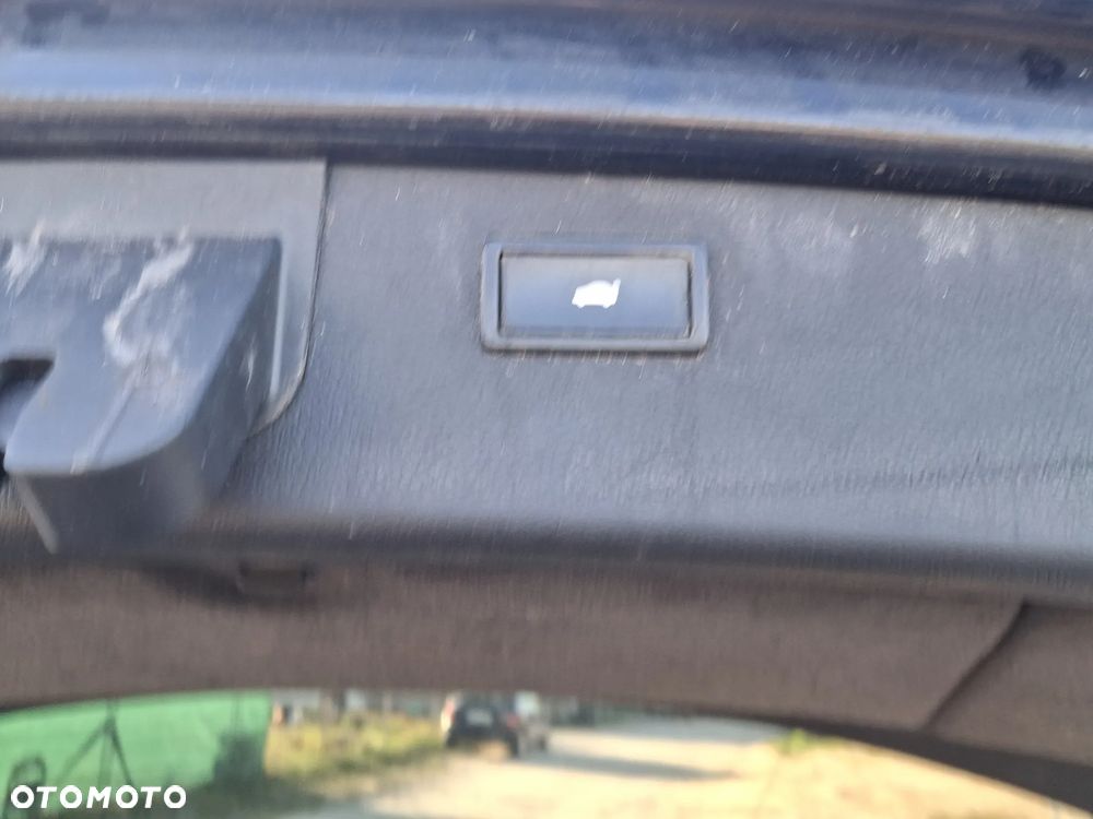 Audi A6 Allroad 3.2 FSI tiptronic - 28