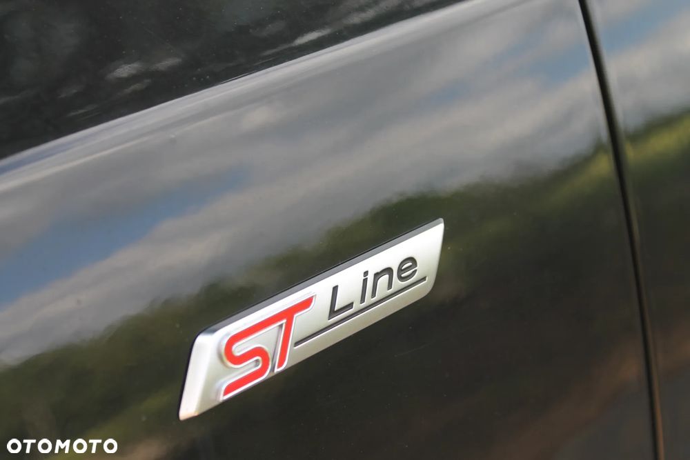 Ford Focus 1.5 EcoBlue Start-Stopp-System ST-LINE - 30