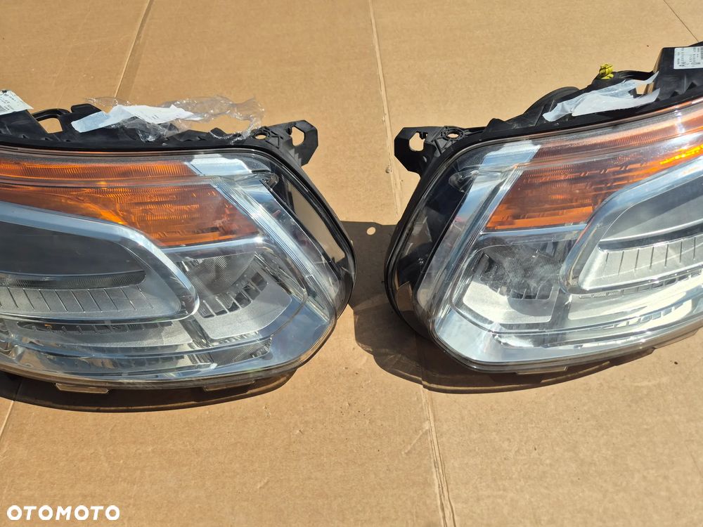 Citroen C3 Picasso komplet lamp.2008-.OE.100%.EU - 2