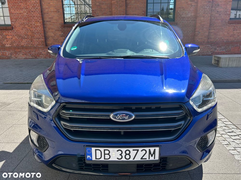 Ford Kuga 1.5 EcoBoost 2x4 Titanium - 3