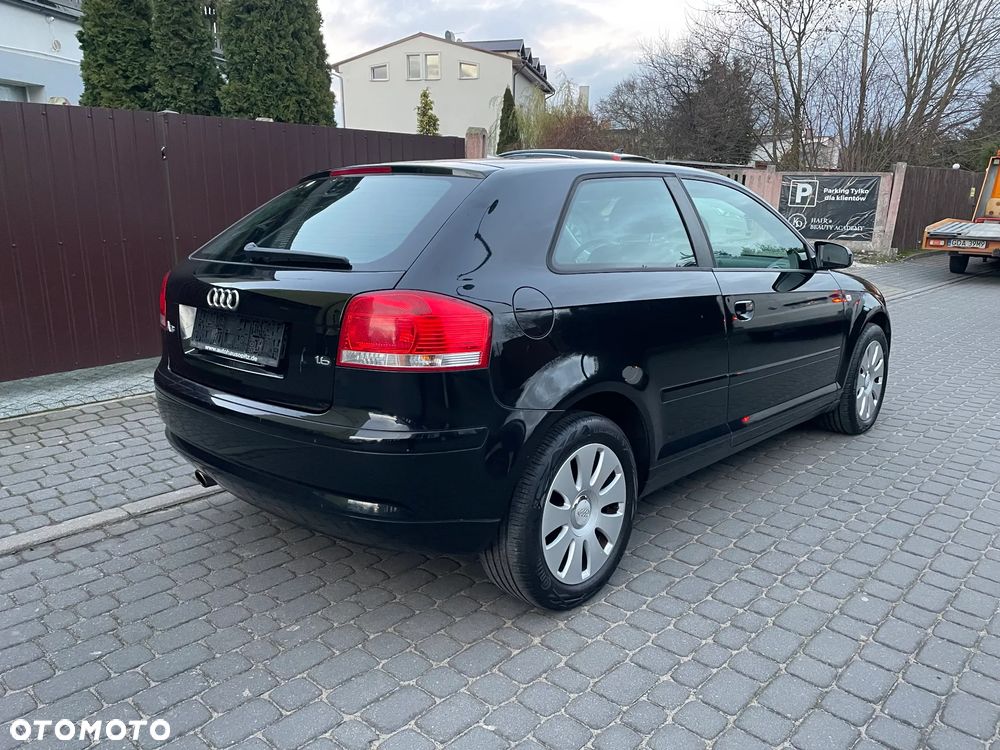 Audi A3 3-drzwiowe 1.6 Ambiente - 6