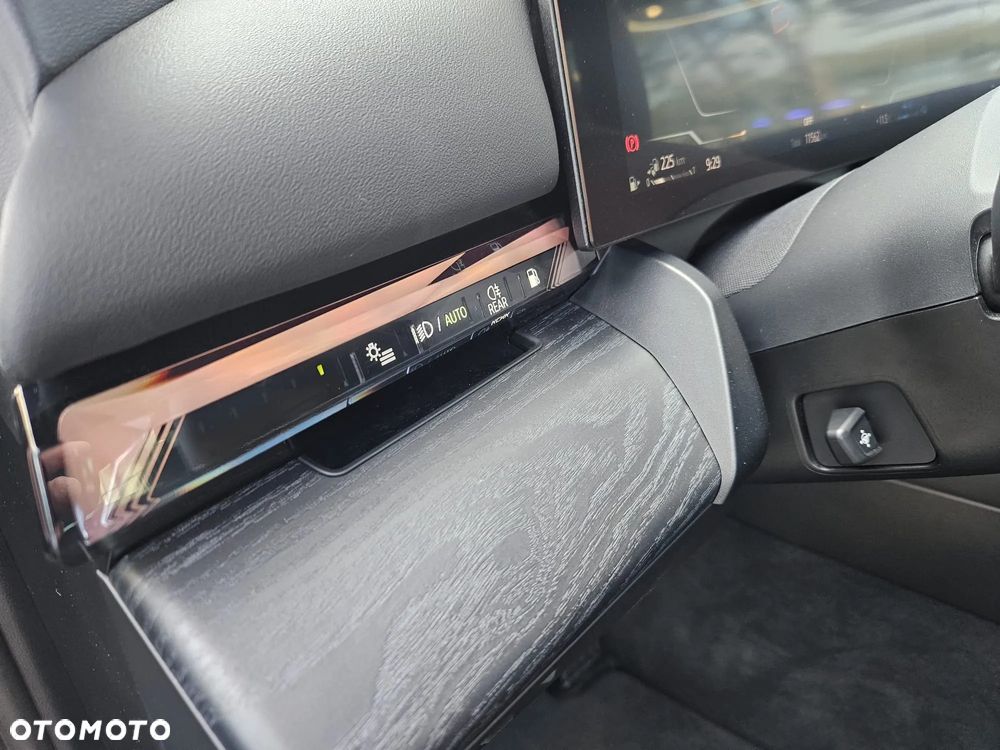 BMW Seria 5 530e PHEV - 14
