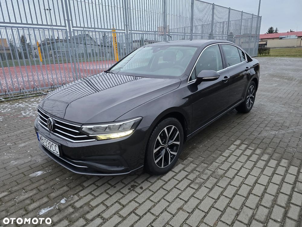 Volkswagen Passat 2.0 TDI EVO Business DSG - 1