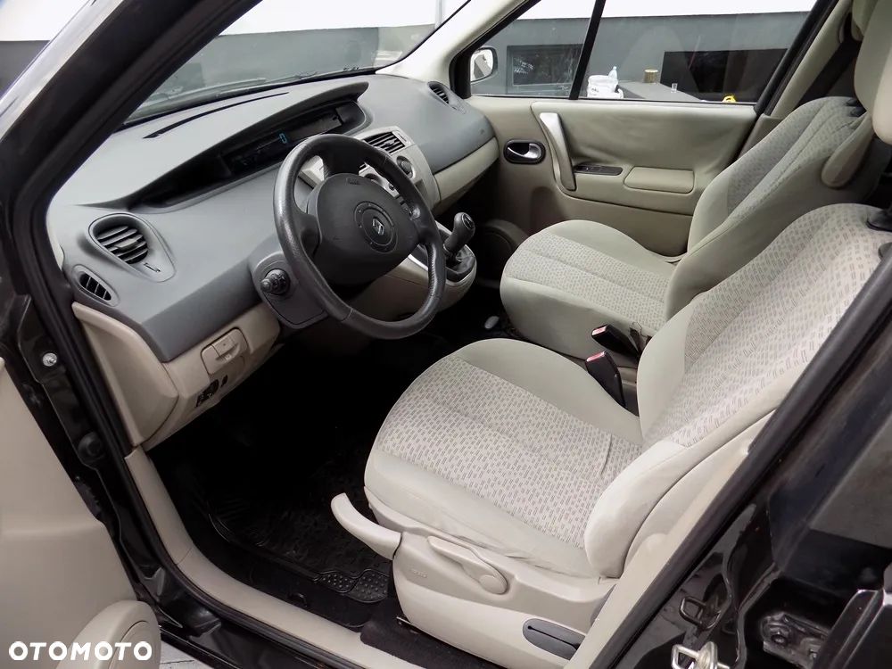 Renault Scenic 1.6 16V Avantage - 13