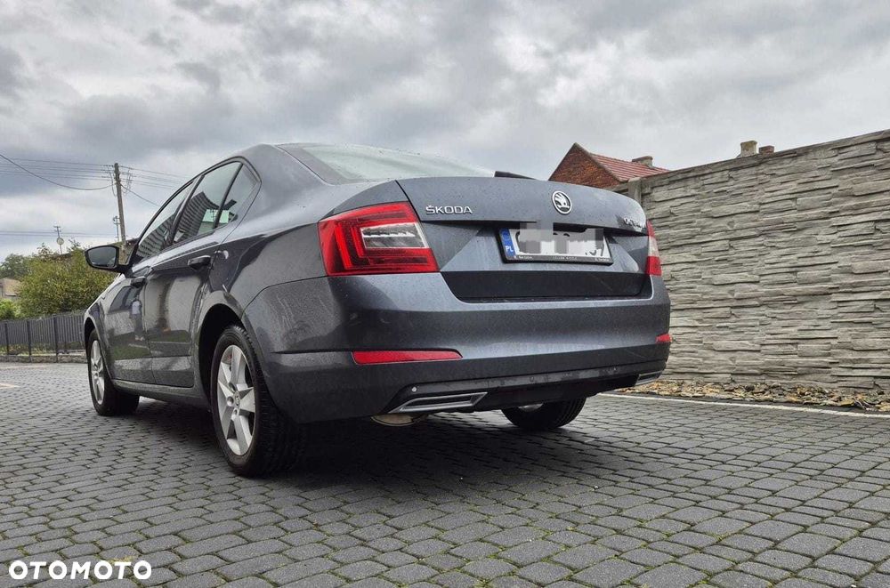 Skoda Octavia - 3