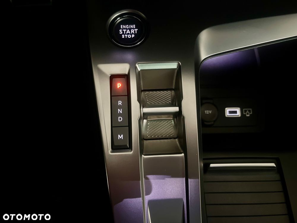 Peugeot 308 SW PureTech 130 GPF EAT8 Stop & Start GT Pack - 35