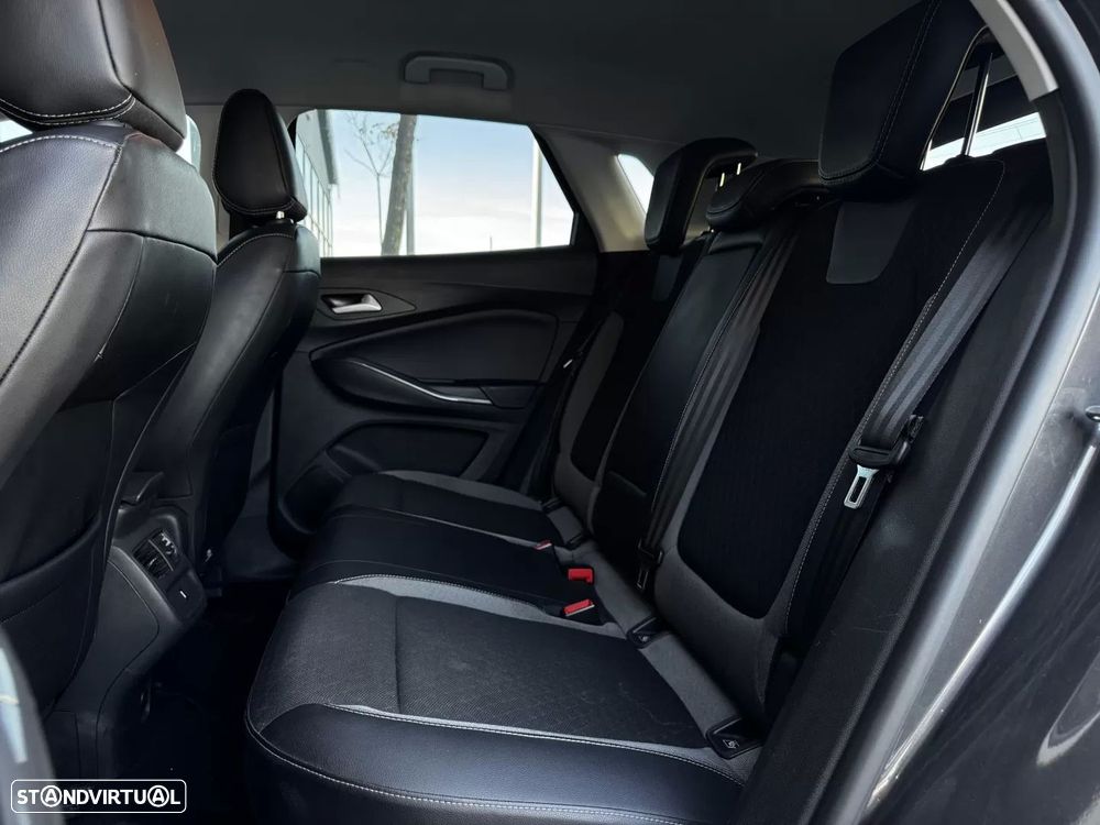 Opel Grandland X 1.5 CDTI Design & Tech - 37