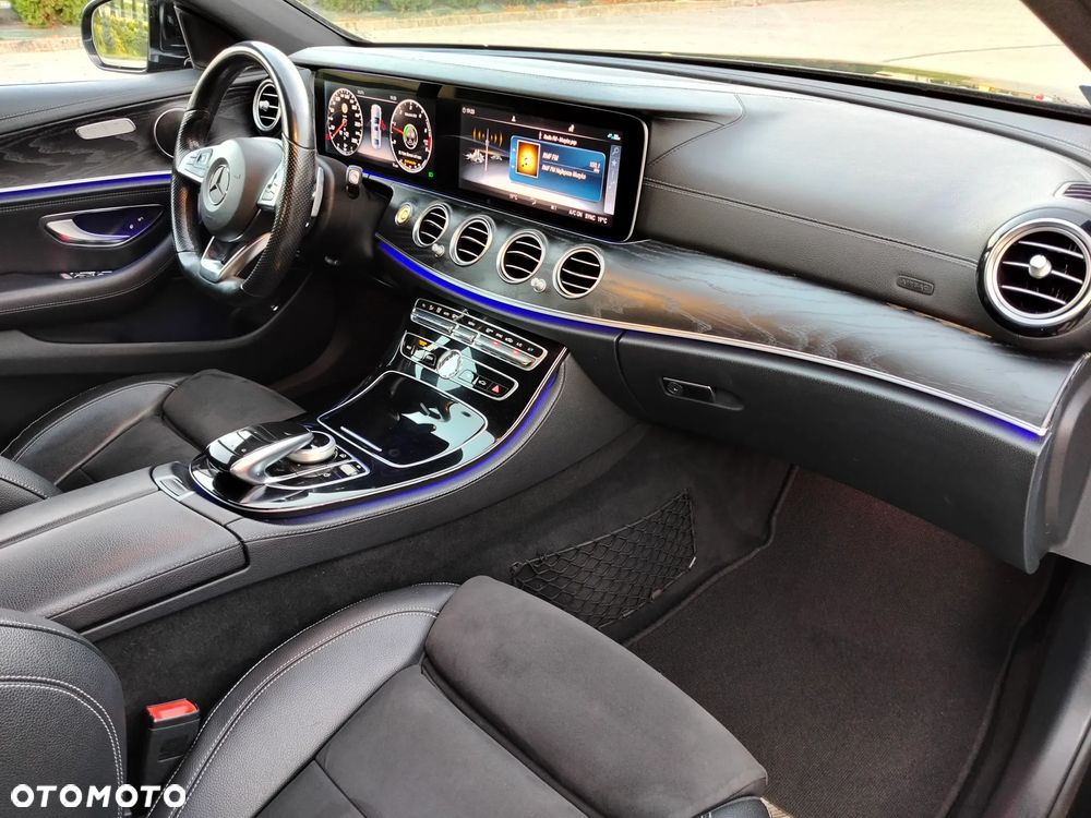 Mercedes-Benz Klasa E 220 d 4-Matic Business Edition 9G-TRONIC - 8