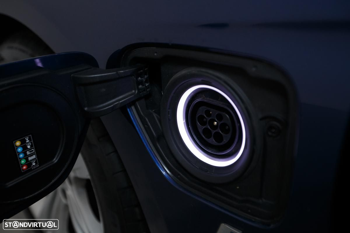 BMW 330 - 13