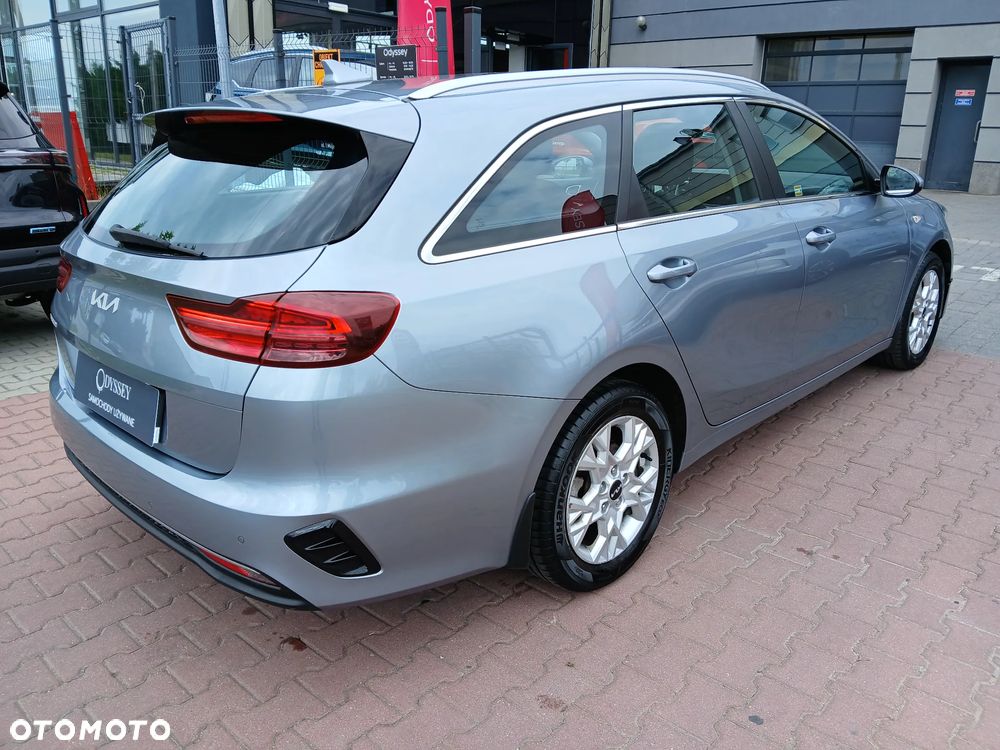 Kia Ceed 1.5 T-GDI M - 4