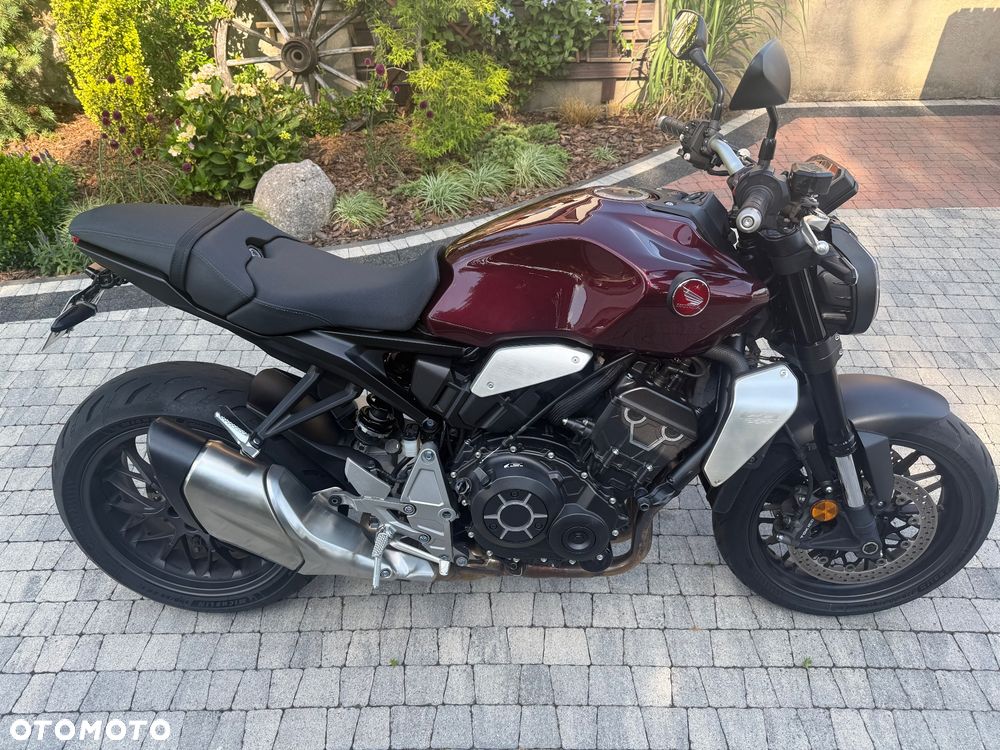 Honda CB - 3