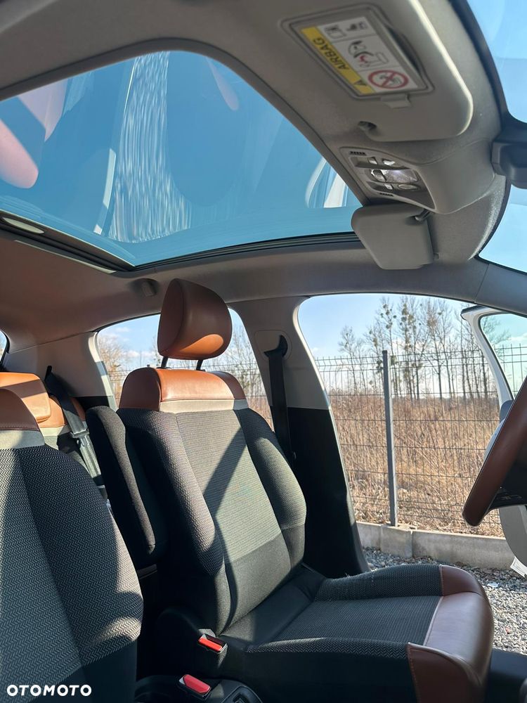 Citroën C3 1.2 PureTech Shine S&S EAT6 - 9