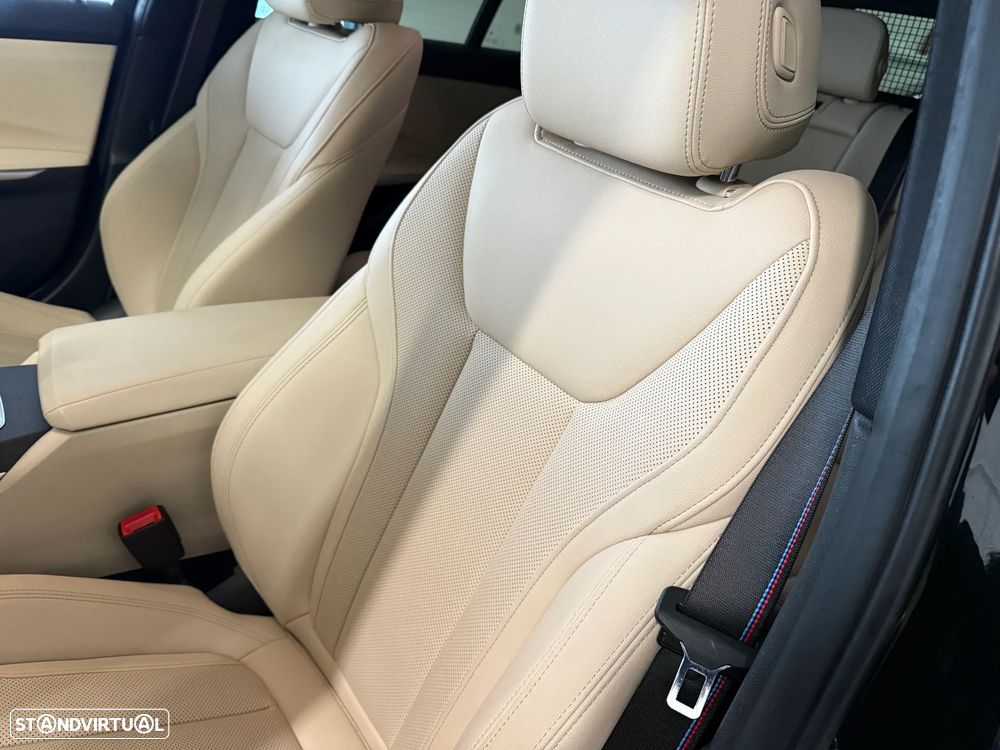 BMW 330 e Aut. M Sport - 20