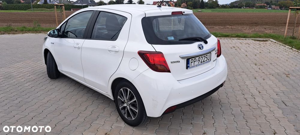 Toyota Yaris - 3