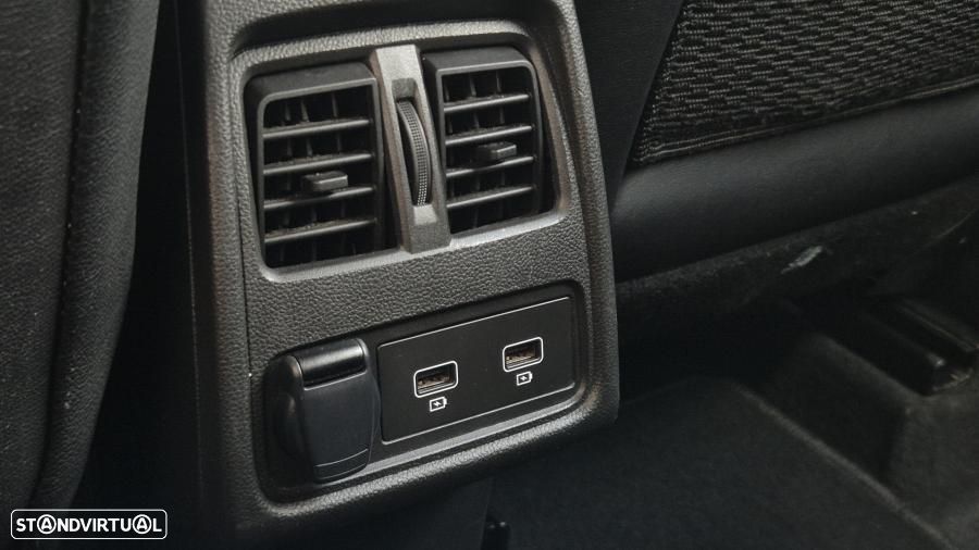 Renault Captur 1.0 TCe Exclusive Bi-Fuel - 28