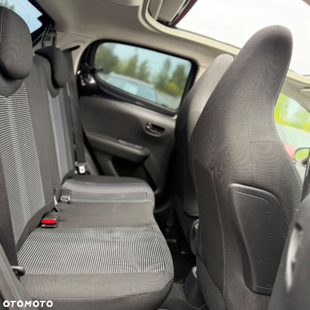 Peugeot 108 - 25