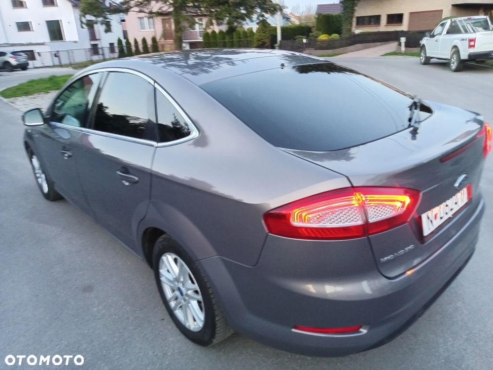 Ford Mondeo 2.0 Titanium - 9
